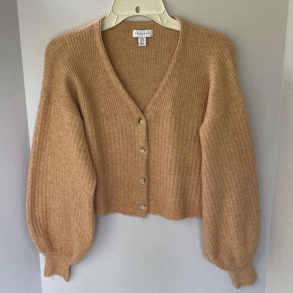Top Shop Women's Size XL Tan V-Neck Button-Up Sweater Cropped Puffy Sleeves